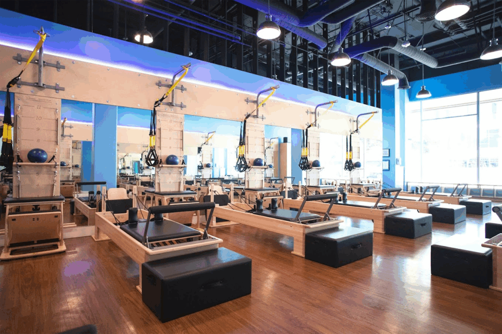 成城学園前にあるピラティススタジオ「CLUB PILATES(クラブピラティス)成城学園」